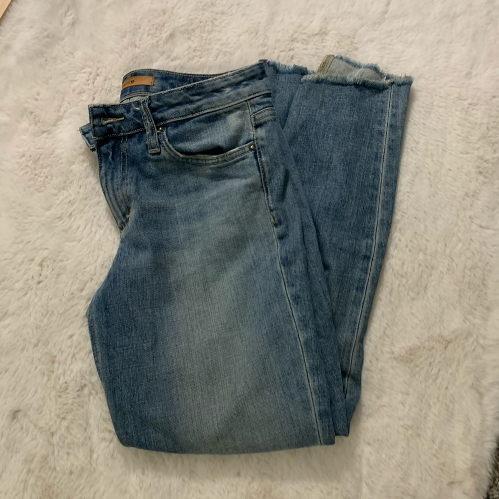 Raw hem Joe’s skinny jeans